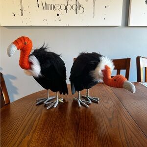 2018 Vulture Scraps Target Hyde & Eek! Boutique Featherly Friends